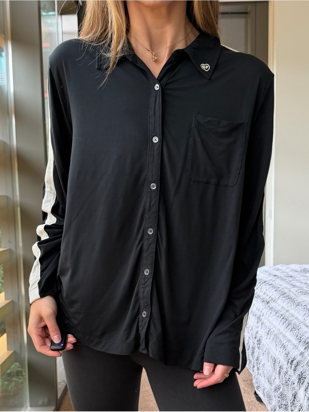 Alice + Olivia Big Feelings Black Long Sleeve Pajama Button Down Top